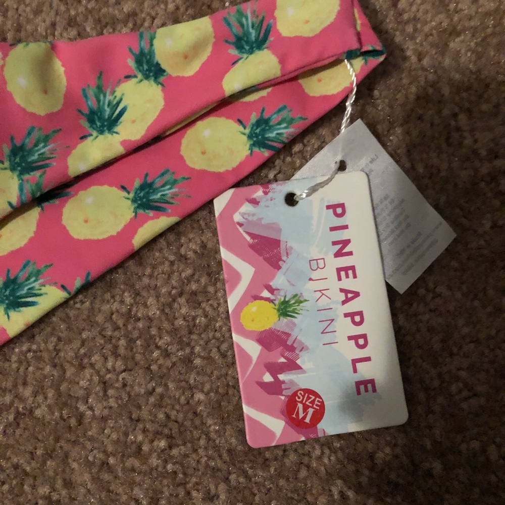 Pineapple bikini set - Picture 4 of 4